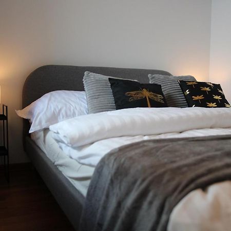 Piotrków TrybunalskiApartament Reymonta Parkアパートメント エクステリア 写真