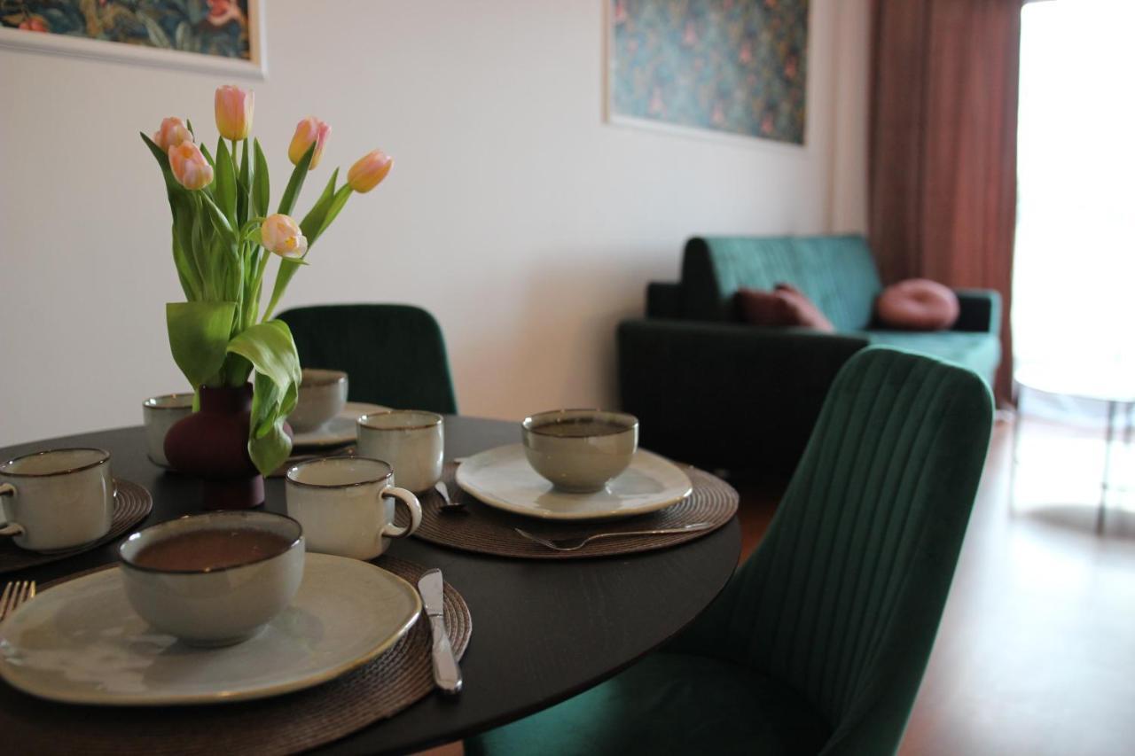 Piotrków TrybunalskiApartament Reymonta Parkアパートメント エクステリア 写真