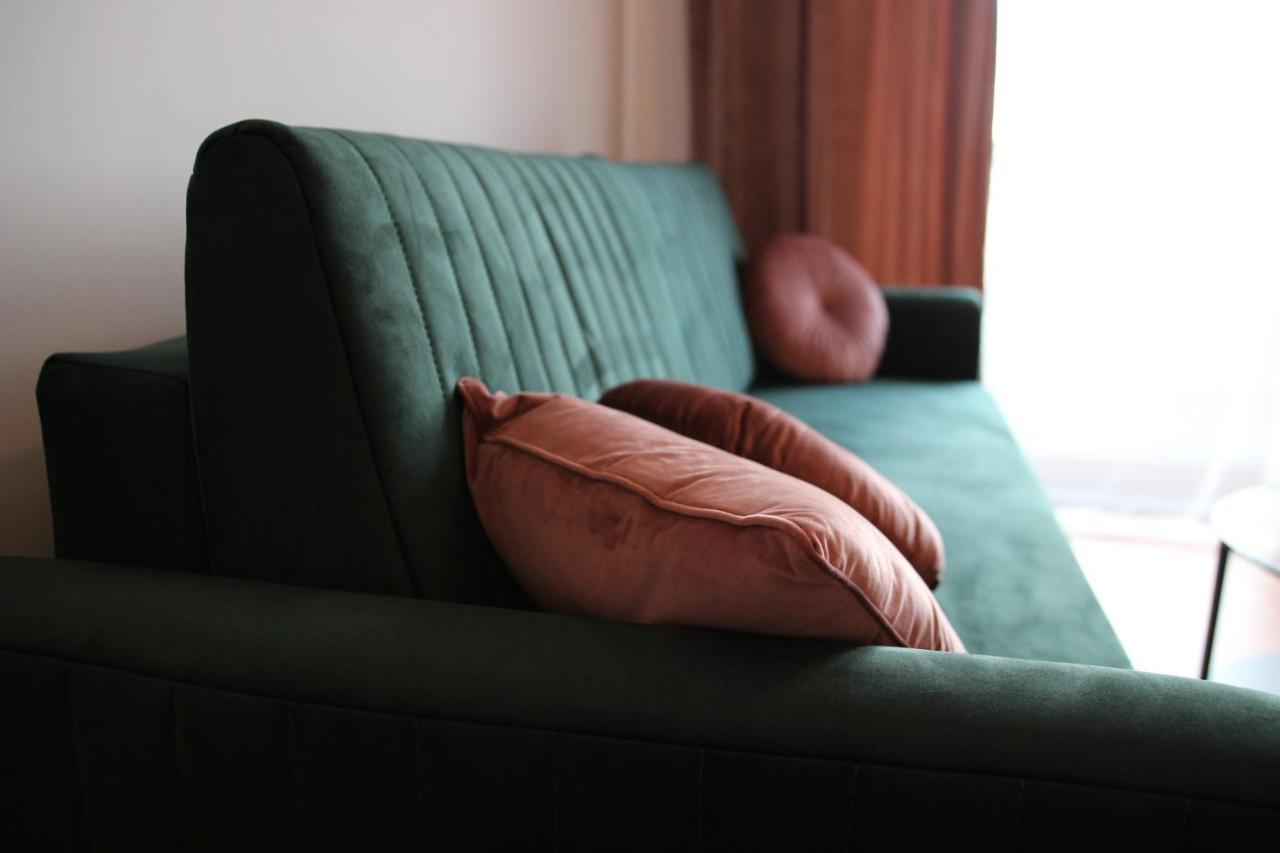 Piotrków TrybunalskiApartament Reymonta Parkアパートメント エクステリア 写真