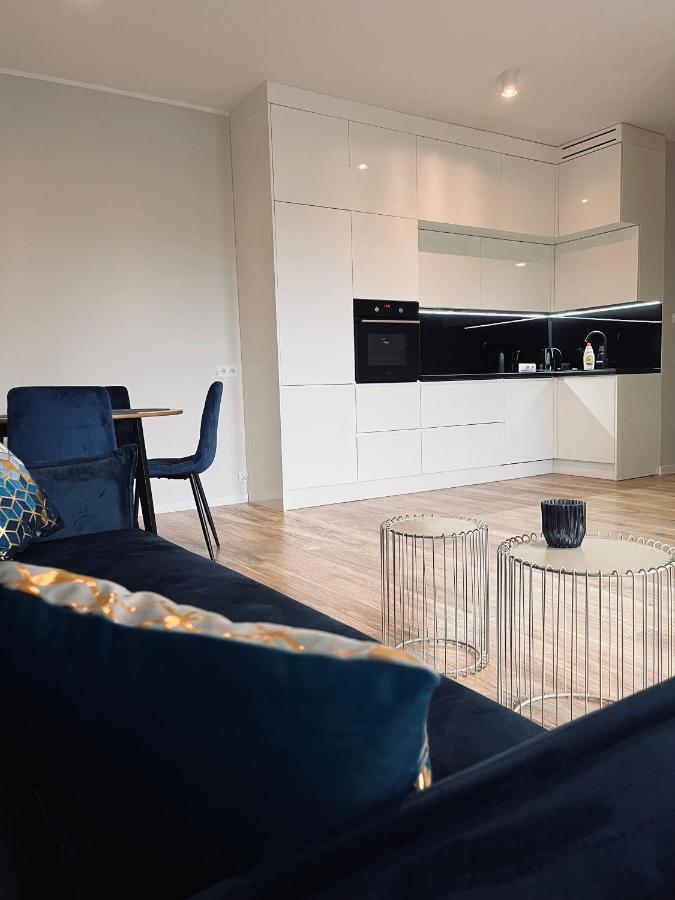 Piotrków TrybunalskiApartament Reymonta Parkアパートメント エクステリア 写真